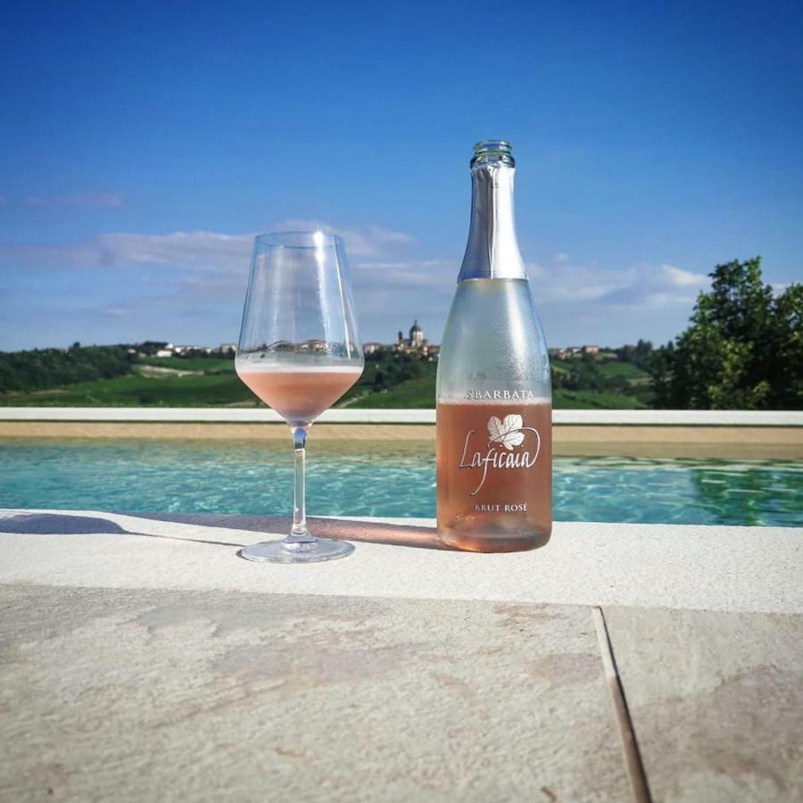 Laficaia Wine Resort Mombaruzzo エクステリア 写真